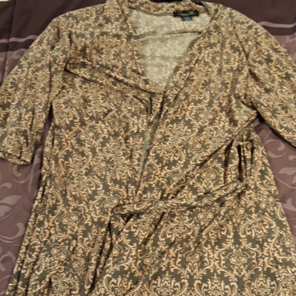 Sleepwear. - Picture 2 of 8